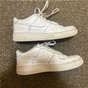 Youth size 6.5 Nike Air Force 1